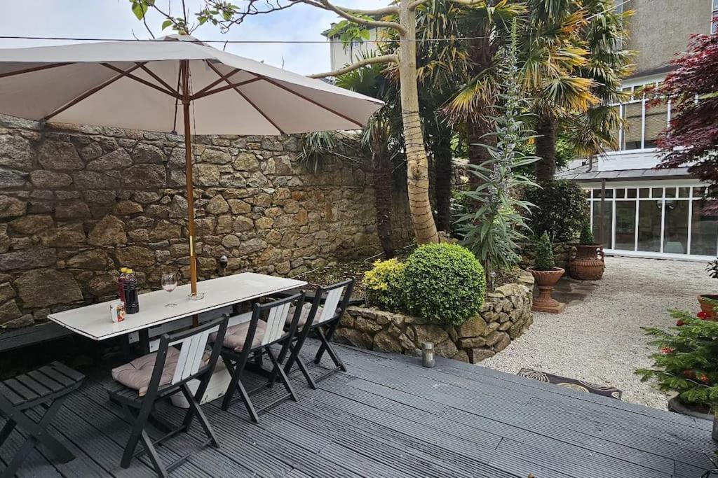 Appartement Hideaway Garden Paradise *